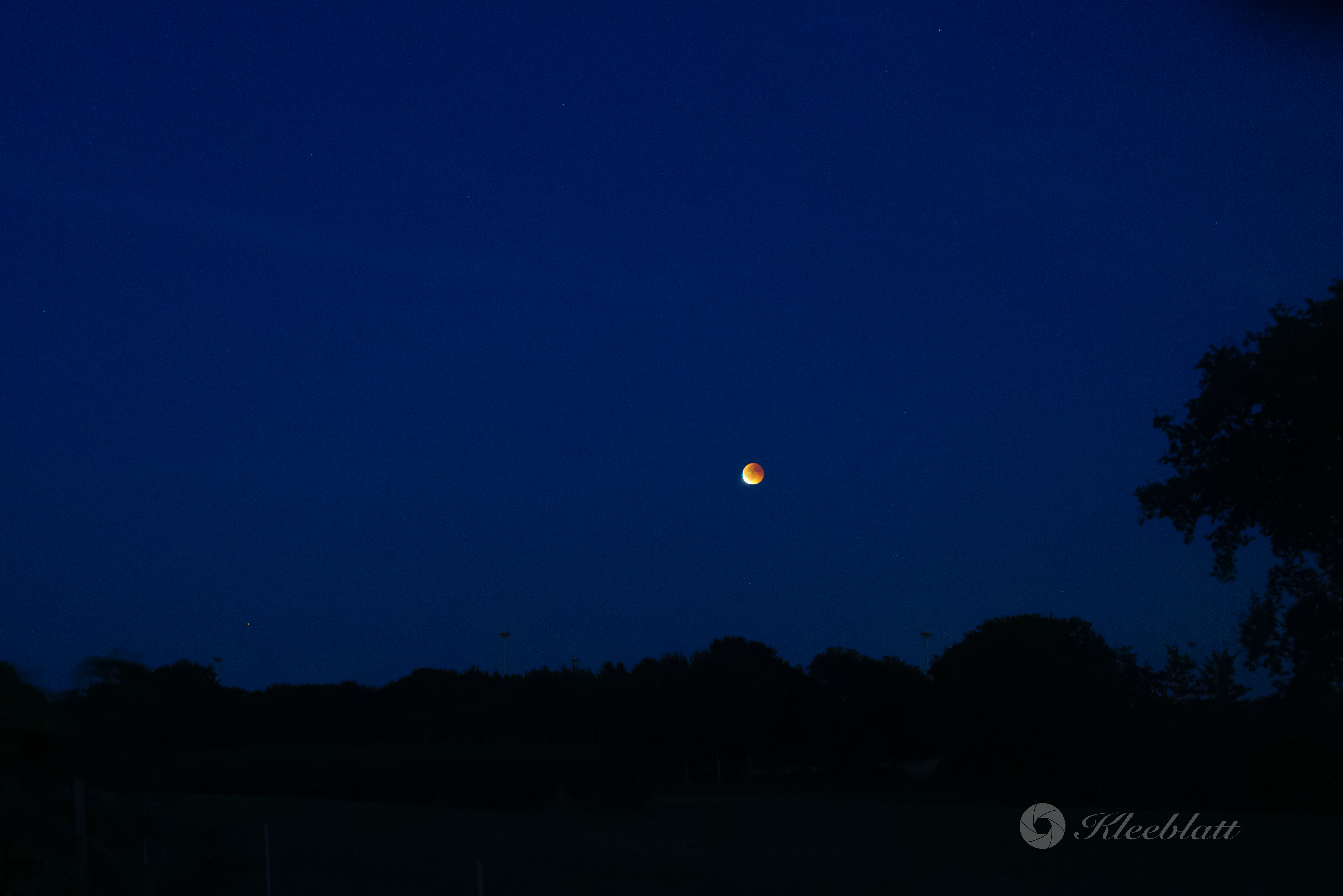 Moon Eclipse 2025 Saturn 1 2