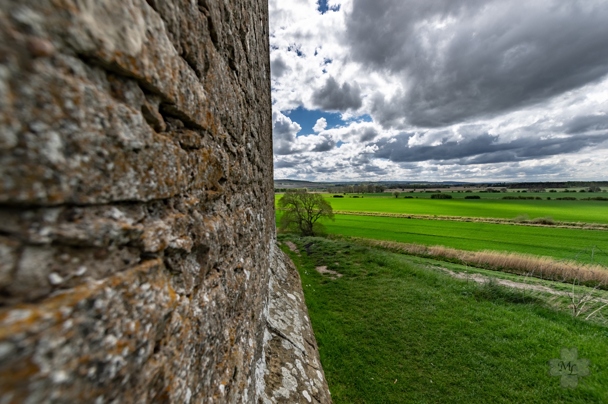 Duffus Castel HDR 002